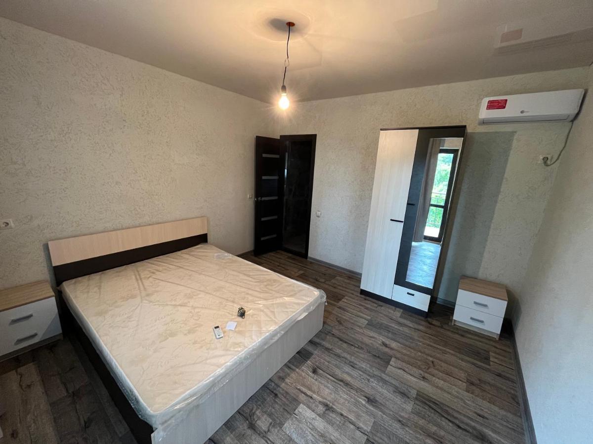 Леон Hotel Gagra Luaran gambar